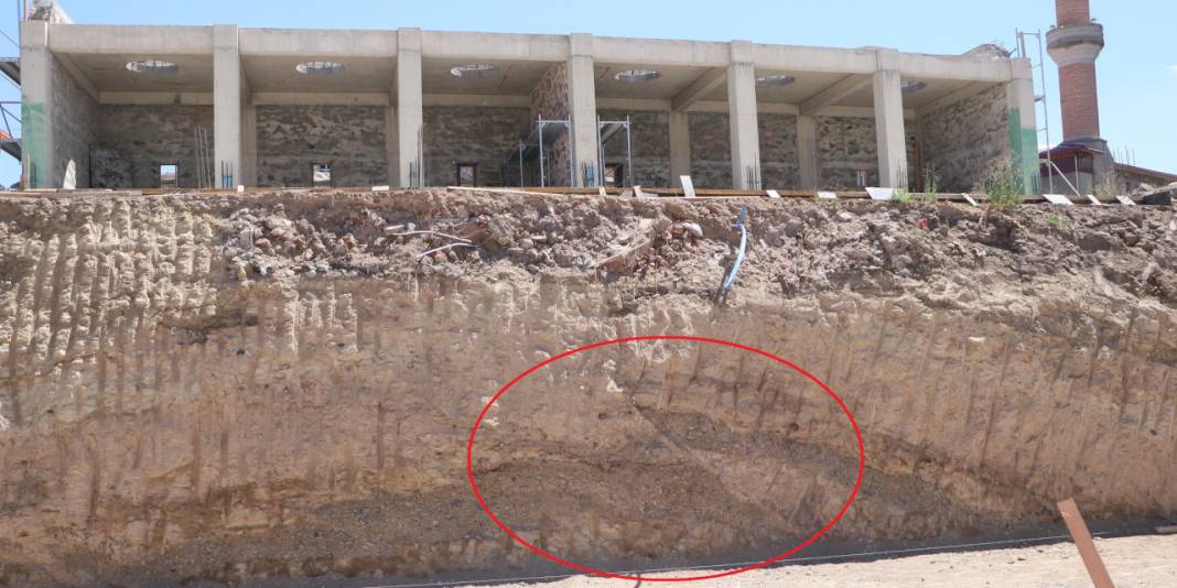 Kentsel dönüşüm çalışmalarında fay hatları görüntülendi 3